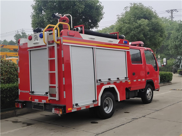 五十鈴小型消防車(chē)