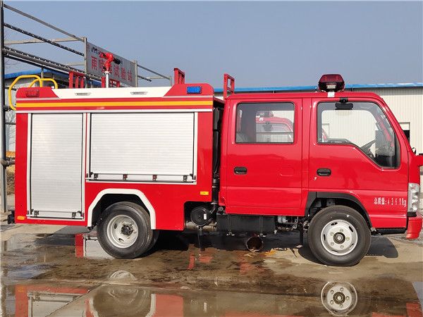 五十鈴小型消防車(chē)